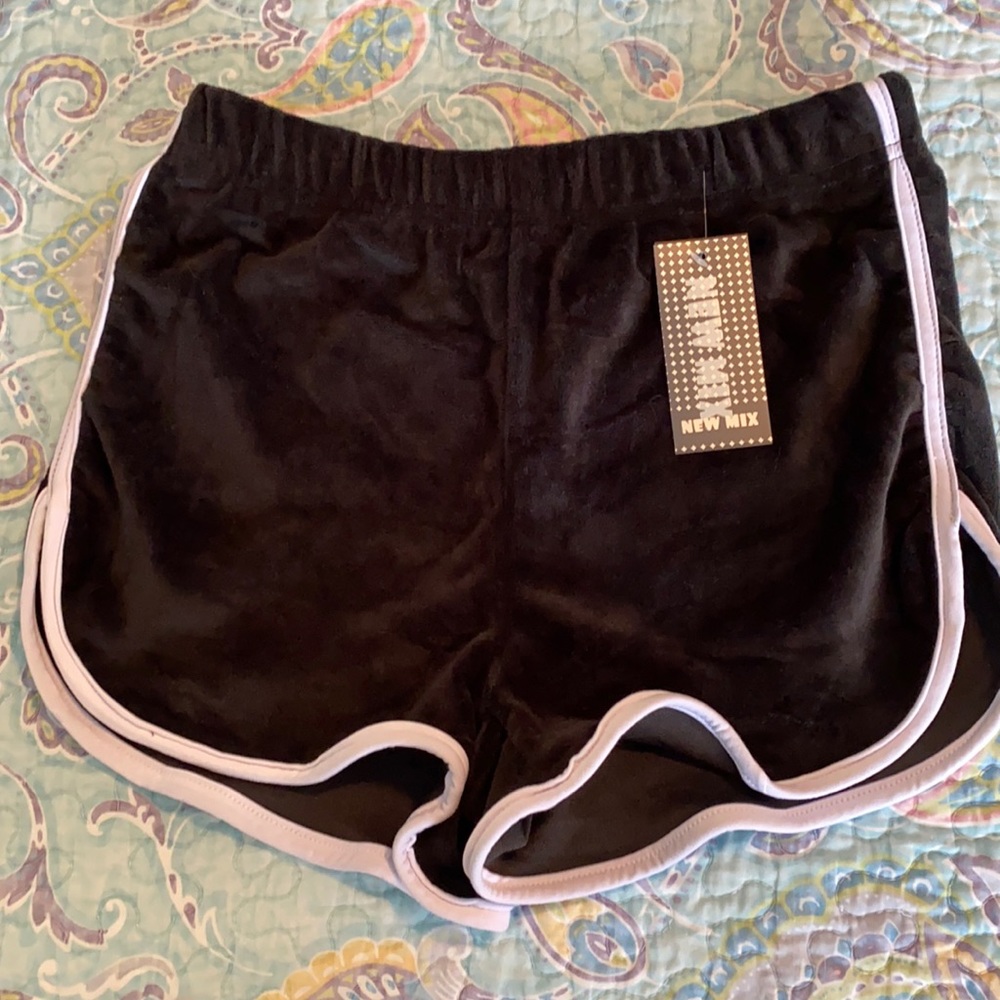 Women's dolphin shorts